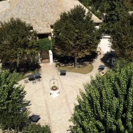Country house Le *