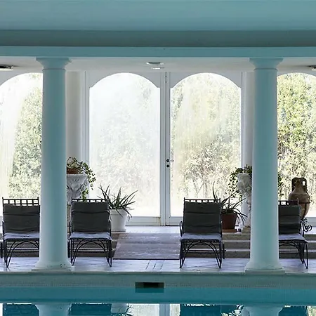 Le Country house *